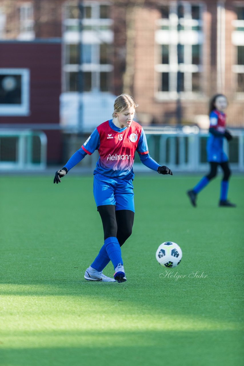 Bild 385 - wCJ Eimsbuettel - VfL Pinneberg : Ergebnis: 6:2